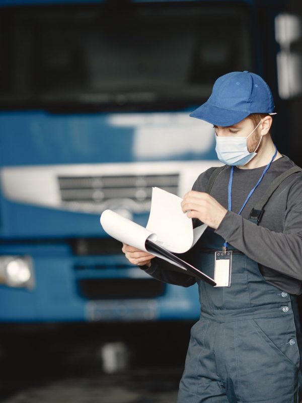 man-mask-receipt-goods-coronavirus-stop-coronavirus